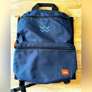 Wren - Backpack, Cooler Chair